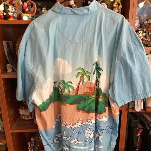 Disney Hawaiian Surf Shirt 🏄♂️ - Picture 3 of 10
